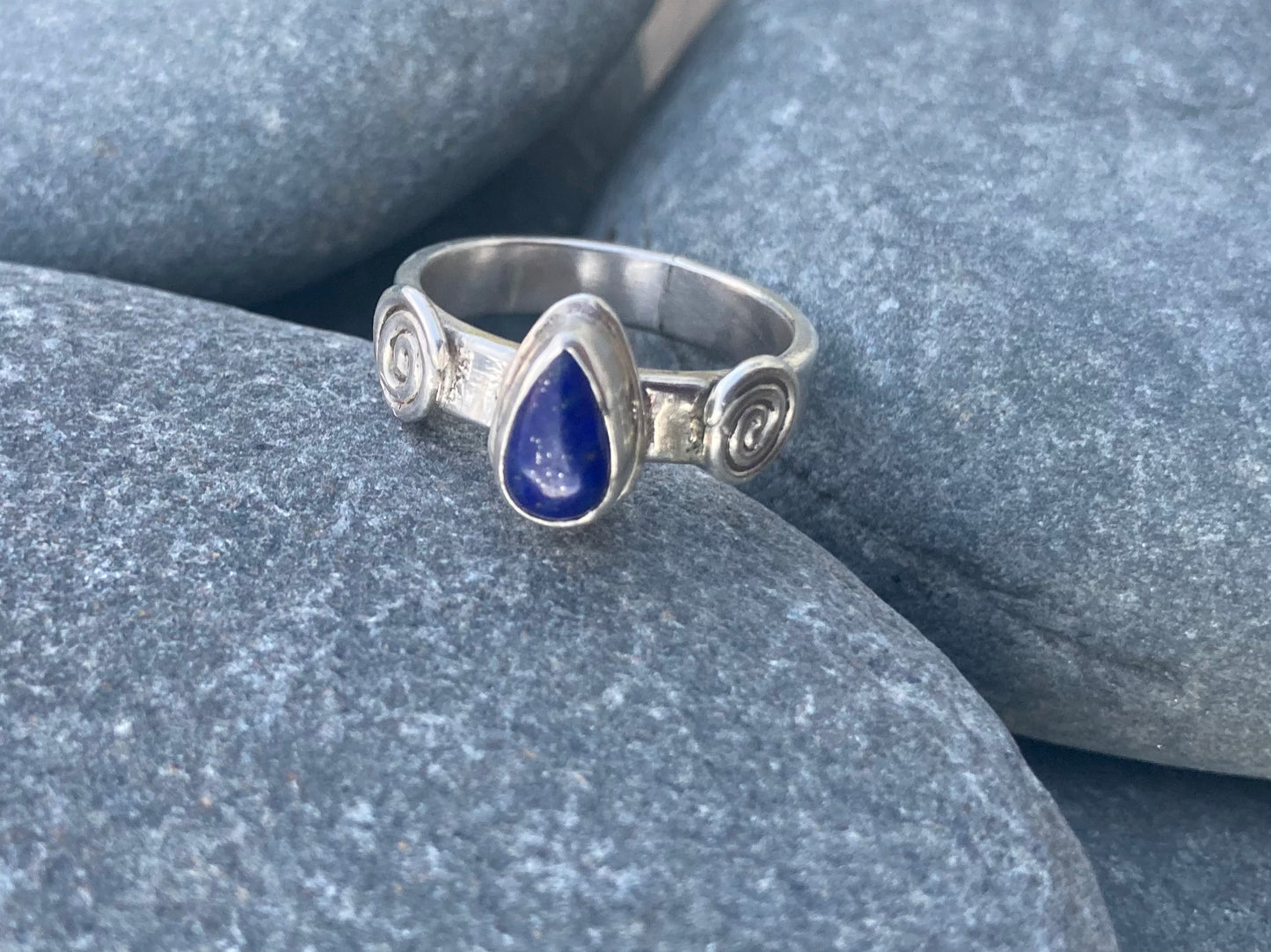 Lapis Lazuli Torc Ring